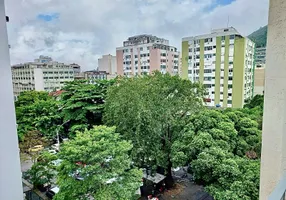 Foto 1 de Apartamento com 3 Quartos à venda, 103m² em Tijuca, Rio de Janeiro