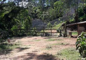 Foto 1 de Lote/Terreno à venda, 966m² em Mantiqueira, Mairiporã