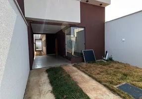 Foto 1 de Casa com 3 Quartos à venda, 126m² em Garavelo Residencial Park, Aparecida de Goiânia