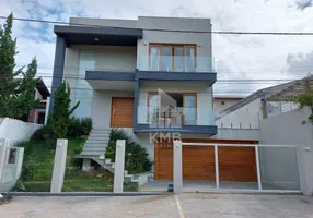 Foto 1 de Casa com 3 Quartos à venda, 256m² em Jansen, Gravataí