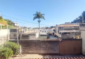 Foto 1 de Casa com 3 Quartos à venda, 172m² em Nova Esperança, Belo Horizonte