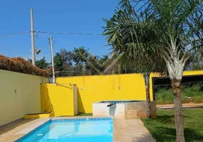 Foto 1 de Casa com 2 Quartos à venda, 300m² em Vale do Igapo, Bauru