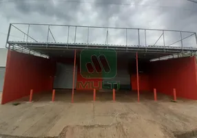 Foto 1 de Ponto Comercial com 1 Quarto para alugar, 200m² em Loteamento Monte Hebron, Uberlândia