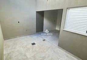 Foto 1 de Casa com 3 Quartos à venda, 150m² em Loteamento Vida Nova, Uberlândia