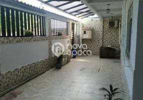 Foto 1 de Casa com 3 Quartos à venda, 250m² em Jardim América, Rio de Janeiro