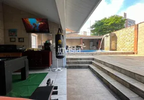 Foto 1 de Casa com 3 Quartos à venda, 245m² em Encruzilhada, Santos