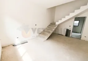 Foto 1 de Sobrado com 2 Quartos à venda, 75m² em Cidade Jardim, Caraguatatuba