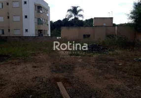 Foto 1 de Lote/Terreno à venda, 497m² em Jardim Inconfidência, Uberlândia