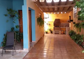 Foto 1 de Casa com 2 Quartos à venda, 242m² em Vila São João do Ipiranga, Bauru