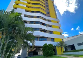 Foto 1 de Apartamento com 3 Quartos à venda, 98m² em Barro Vermelho, Natal