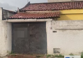 Foto 1 de Casa com 2 Quartos para alugar, 80m² em Conjunto Ceará, Fortaleza