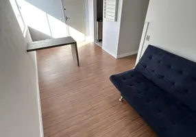 Foto 1 de Apartamento com 2 Quartos para alugar, 45m² em Caiuá, Curitiba