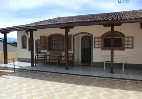 Foto 1 de Casa com 4 Quartos à venda, 150m² em Morada Colina, Resende