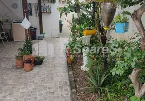 Foto 1 de Casa com 4 Quartos à venda, 90m² em Bento Ribeiro, Rio de Janeiro