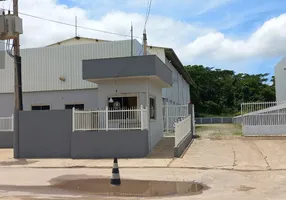 Foto 1 de Galpão/Depósito/Armazém para venda ou aluguel, 2600m² em Imboassica, Macaé