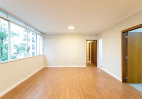 Foto 1 de Apartamento com 3 Quartos à venda, 134m² em Jardim América, São Paulo