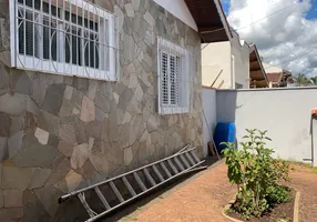 Foto 1 de Casa com 2 Quartos à venda, 100m² em Saúde, Mogi Mirim