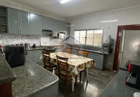 Foto 1 de Sobrado com 3 Quartos à venda, 125m² em Vila Pantano II, Santa Bárbara D'Oeste
