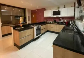 Foto 1 de Sobrado com 3 Quartos à venda, 95m² em Velha Central, Blumenau