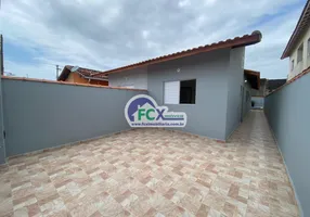 Foto 1 de Casa com 2 Quartos à venda, 60m² em Jardim Nova Itanhaem, Itanhaém