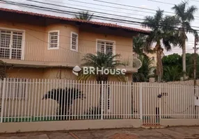 Foto 1 de Sobrado com 5 Quartos à venda, 450m² em Jardim Primavera, Cuiabá