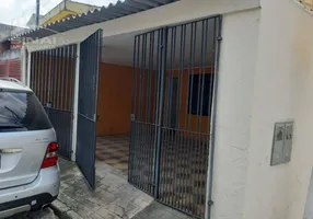 Foto 1 de Casa com 2 Quartos para alugar, 120m² em Chora Menino, São Paulo