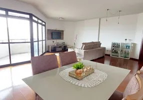 Foto 1 de Apartamento com 4 Quartos à venda, 189m² em Centro, Piracicaba