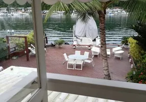 Foto 1 de Casa com 4 Quartos à venda, 200m² em Pontal, Angra dos Reis