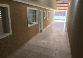 Foto 1 de Casa com 3 Quartos para alugar, 100m² em Jardim Jovaia, Guarulhos