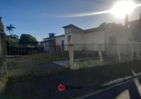 Foto 1 de Lote/Terreno à venda, 273m² em Nacoes, Balneário Camboriú