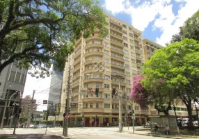 Foto 1 de Apartamento com 3 Quartos para alugar, 105m² em Centro, Curitiba