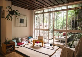 Foto 1 de Casa com 3 Quartos à venda, 135m² em Vila Madalena, São Paulo