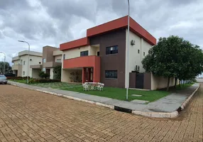 Foto 1 de Casa de Condomínio com 4 Quartos à venda, 306m² em Lagoa, Porto Velho