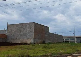 Foto 1 de Lote/Terreno à venda, 300m² em Chácara Santa Maria, Cambé