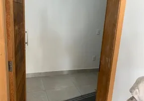 Foto 1 de Casa com 2 Quartos à venda, 120m² em VILA NOSSA SENHORA DAS VITORIAS, Mauá