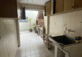 Foto 1 de Casa com 3 Quartos à venda, 100m² em Mirandópolis, São Paulo