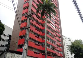 Foto 1 de Apartamento com 4 Quartos para alugar, 200m² em Tamarineira, Recife