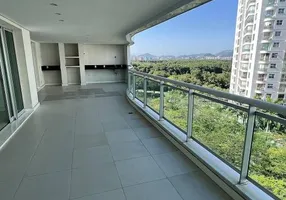 Foto 1 de Apartamento com 4 Quartos à venda, 300m² em Barra da Tijuca, Rio de Janeiro