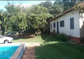 Foto 1 de Fazenda/Sítio com 3 Quartos à venda em Parque Tropical, Araraquara