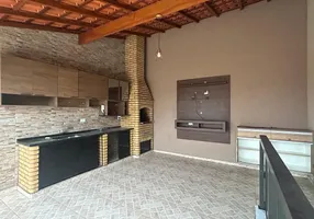 Foto 1 de Sobrado com 4 Quartos à venda, 130m² em Vila Junqueira, Santo André