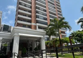 Foto 1 de Apartamento com 3 Quartos à venda, 169m² em Guararapes, Fortaleza