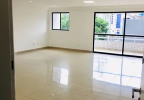 Foto 1 de Apartamento com 3 Quartos à venda, 130m² em Boa Viagem, Recife