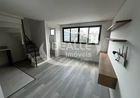 Foto 1 de Apartamento com 2 Quartos para alugar, 53m² em Rebouças, Curitiba