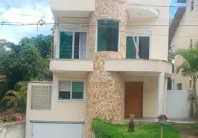 Foto 1 de Apartamento com 3 Quartos à venda, 300m² em Parque Residencial Itapeti, Mogi das Cruzes