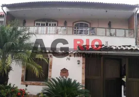 Foto 1 de Casa com 3 Quartos à venda, 224m² em  Vila Valqueire, Rio de Janeiro