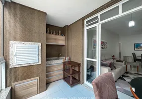 Foto 1 de Apartamento com 3 Quartos à venda, 95m² em Coqueiros, Florianópolis