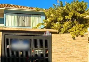 Foto 1 de Sobrado com 3 Quartos à venda, 105m² em Santa Regina, Camboriú