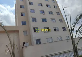 Foto 1 de Apartamento com 2 Quartos para alugar, 32m² em Vila Carmosina, São Paulo