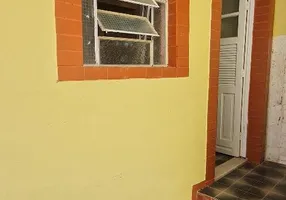 Foto 1 de Apartamento com 1 Quarto para alugar, 25m² em Paquetá, Rio de Janeiro