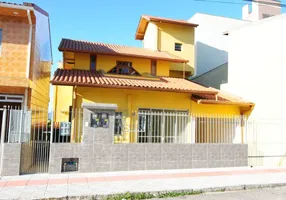 Foto 1 de Casa com 4 Quartos à venda, 200m² em Bela Vista, São José